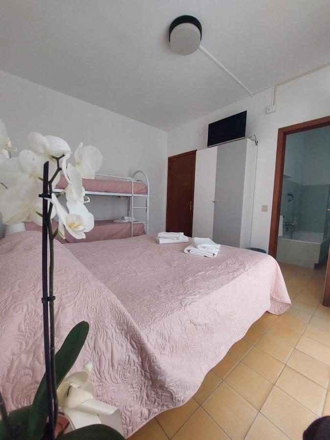 Hotel San Domingo Lido di Camaiore Exteriör bild