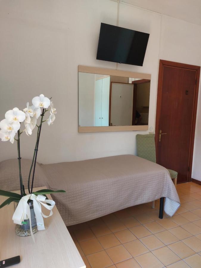 Hotel San Domingo Lido di Camaiore Exteriör bild