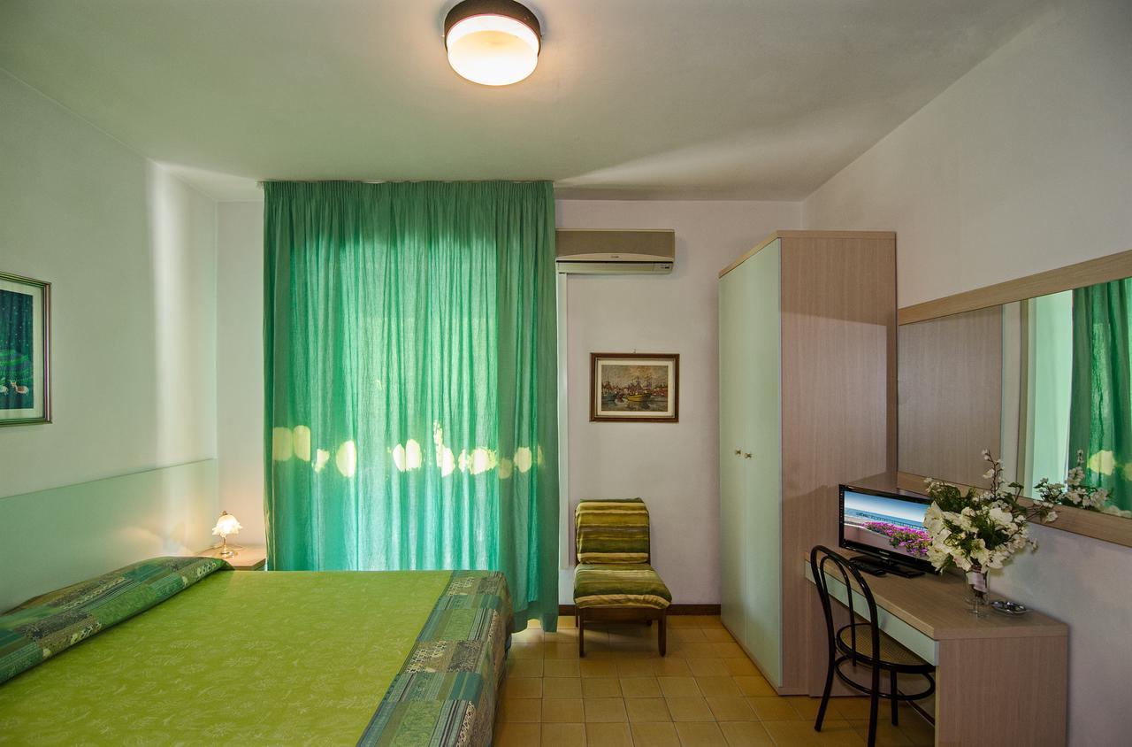 Hotel San Domingo Lido di Camaiore Exteriör bild